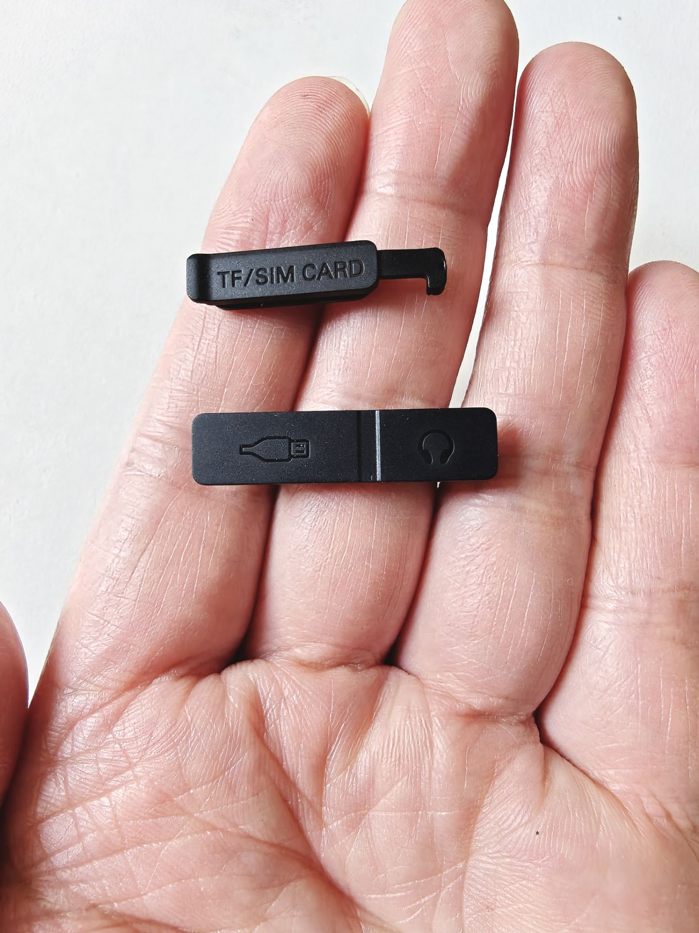 USB rubberen stofkap voor Ulef - Phone Accessories Shop recensie en prijs